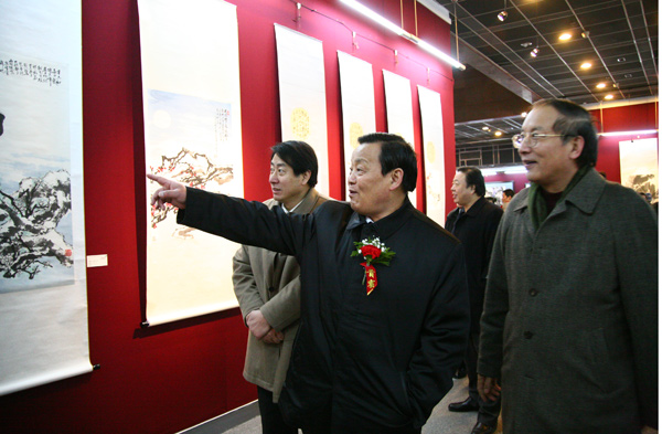 傲骨立云峰纪念于希宁先生诞辰95周年艺术展座谈会隆重举行