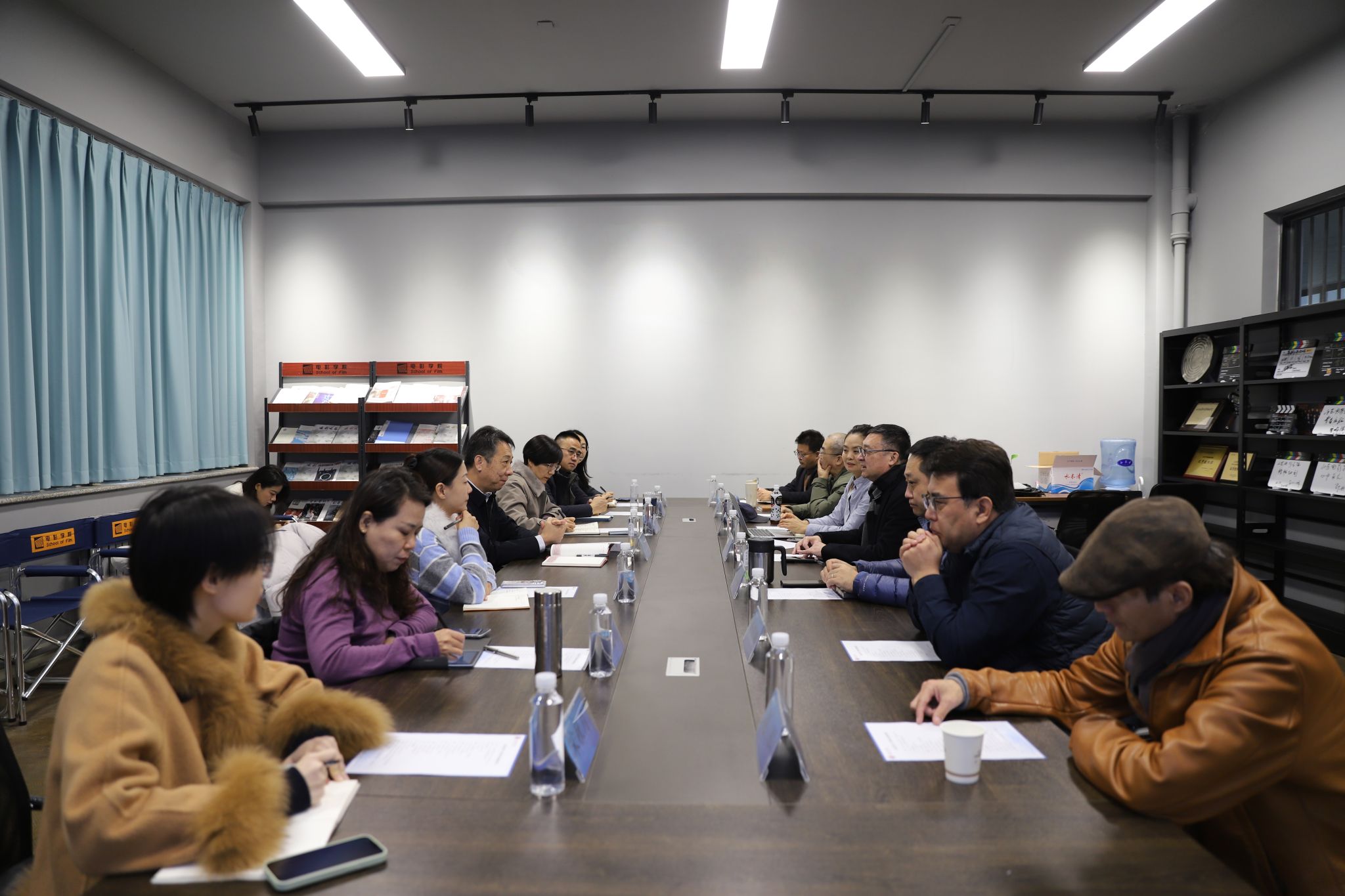 山东老年大学来校调研交流